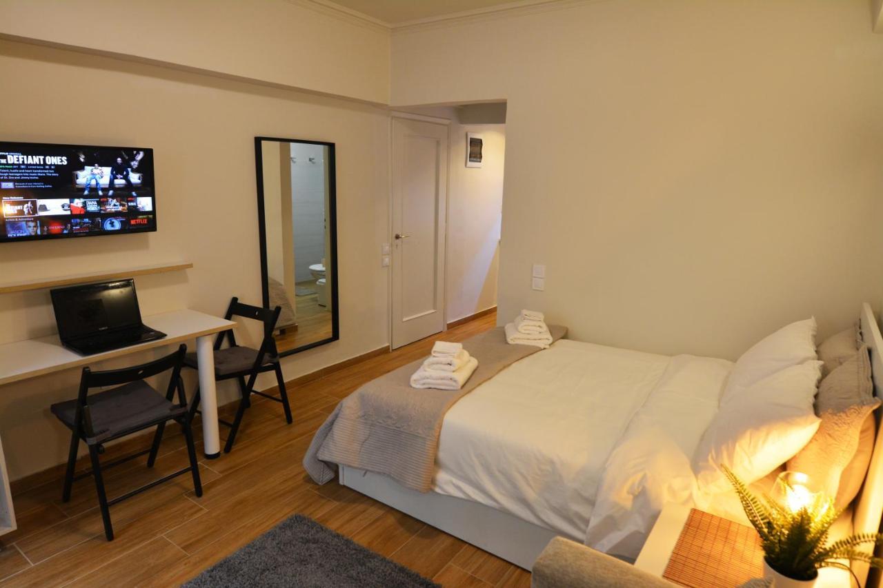 Studio Posh With Garden In Kolonaki Atenas Exterior foto