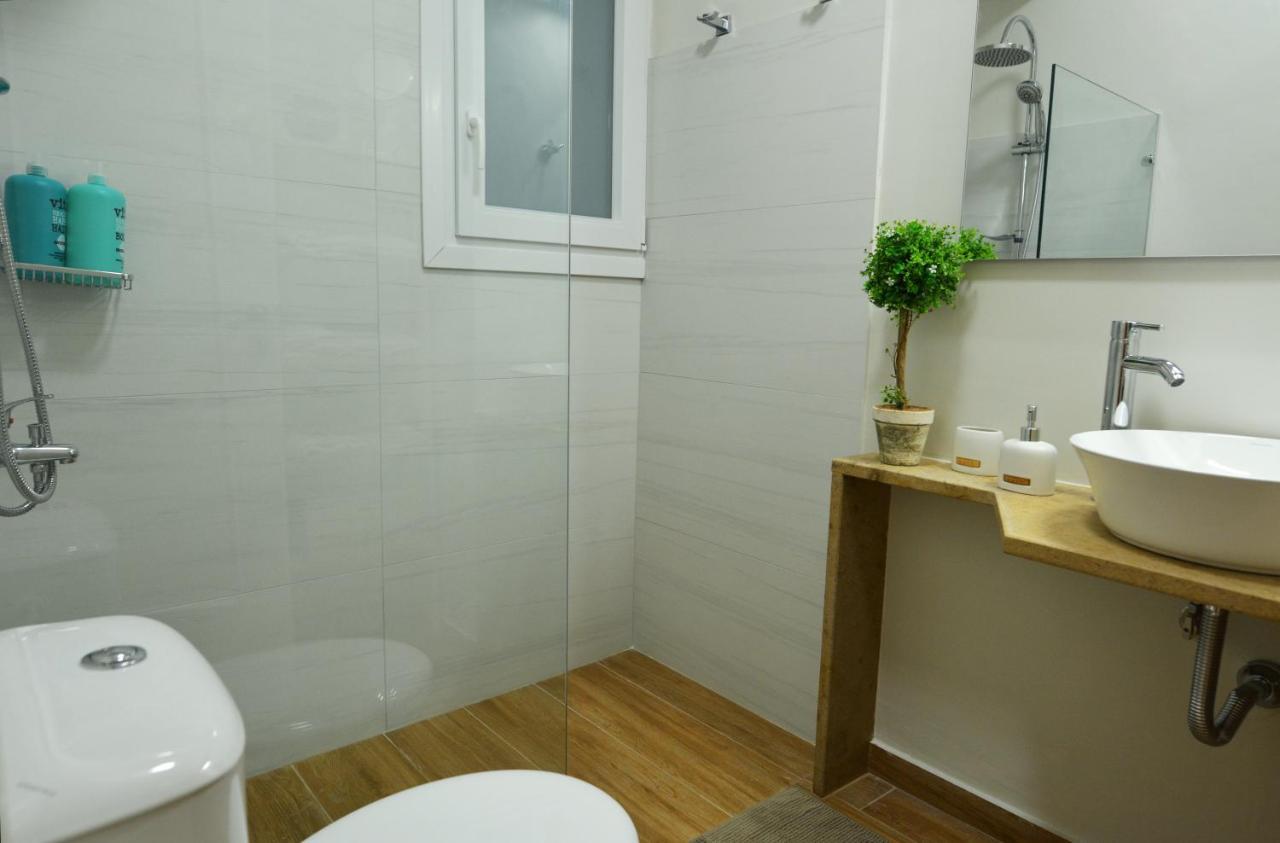 Studio Posh With Garden In Kolonaki Atenas Exterior foto